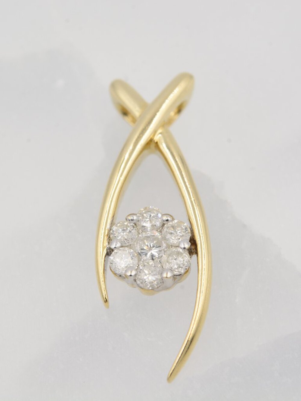 10K WISHBONE ROUND CLUSTER DIAMOND PENDANT - Picture 3 of 4